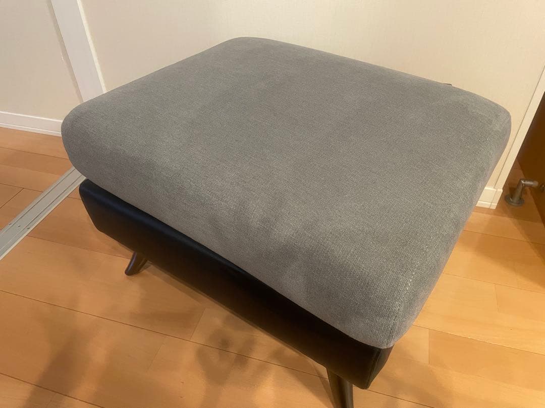 【送料込み】ニトリ　ポーション　オットマン