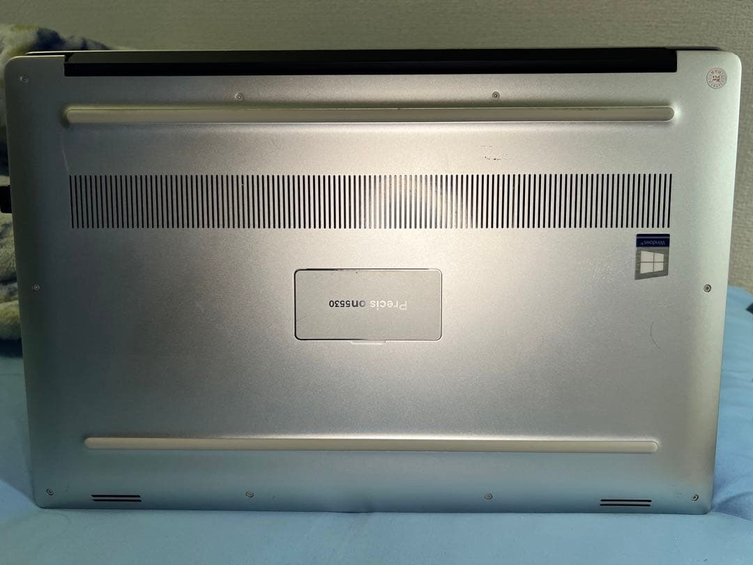 Windowsノート本体 Dell 5530