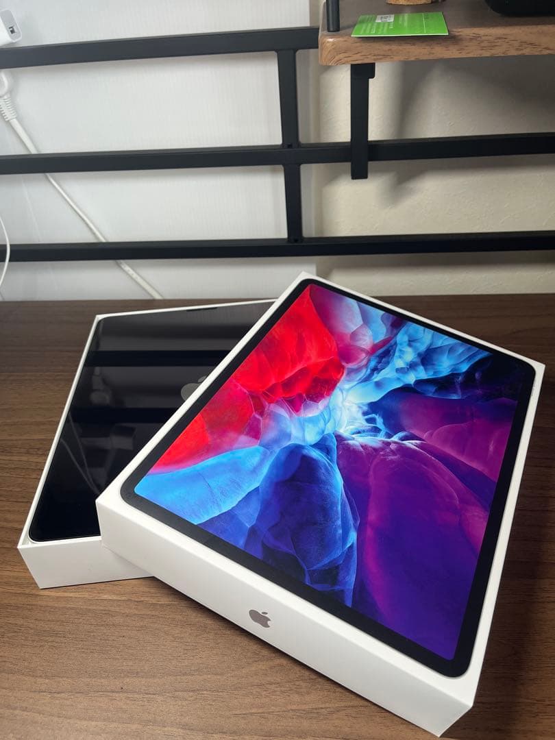 iPad Pro 12.9インチ (第4世代) 512GB