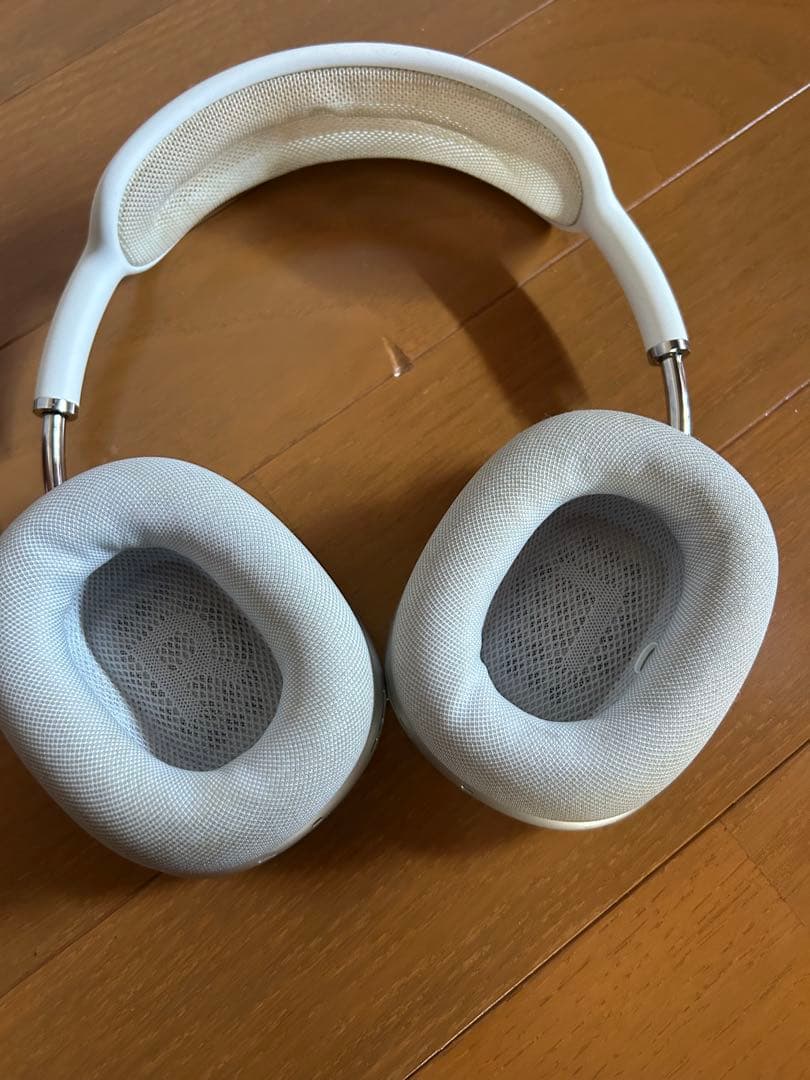 AirPods本体 シルバー オーバーイヤー