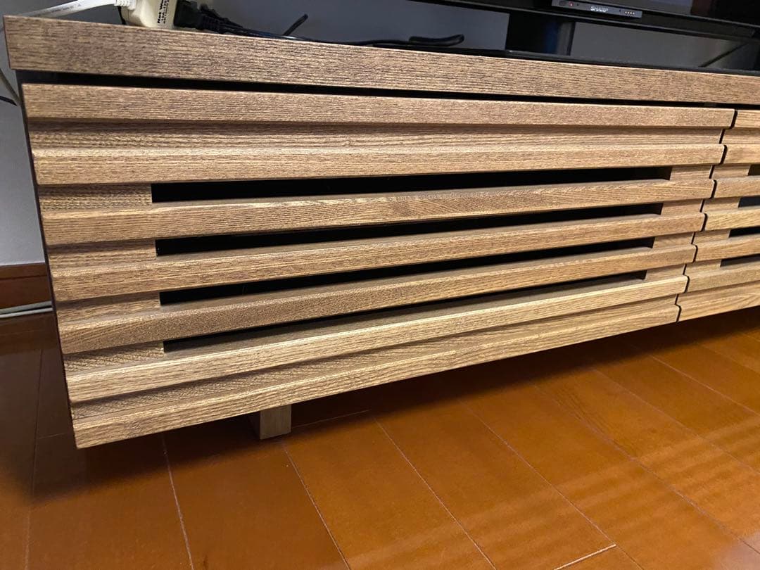 【送料込・引取可】引取3,000円引 unico レイン LIJN TVボード