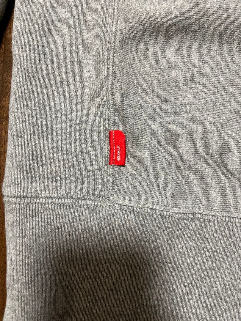 WTAPS クルーネックスウェット　DESIGN CREW NECK 02