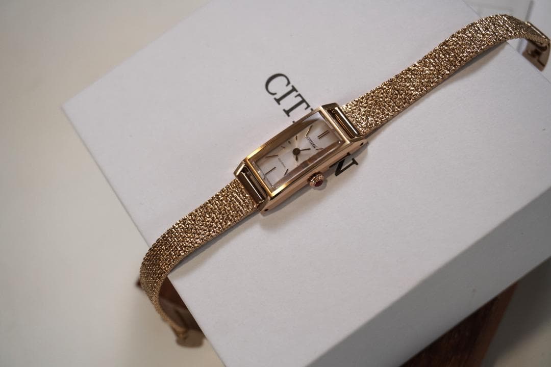 ◆CITIZEN◆　Kii　シチズン　腕時計　　エコドライブ　レディース