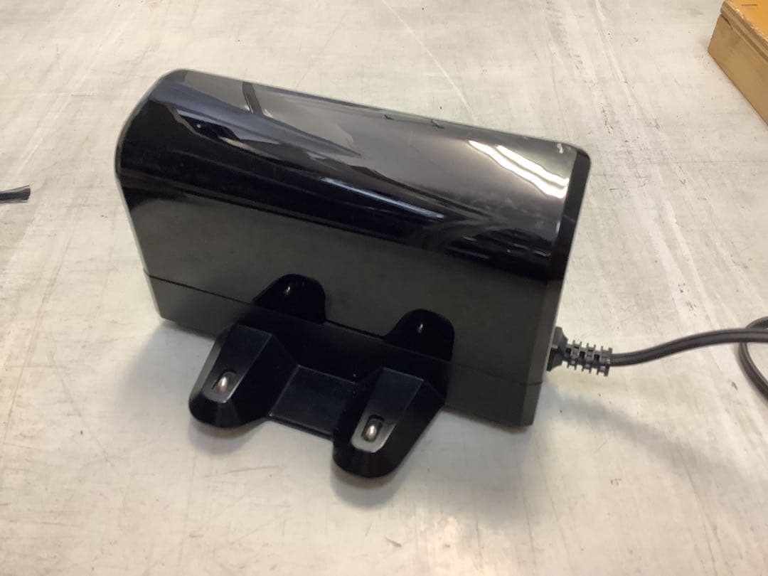 日立　ロボット掃除機　ミニマル　シャンパンゴールド