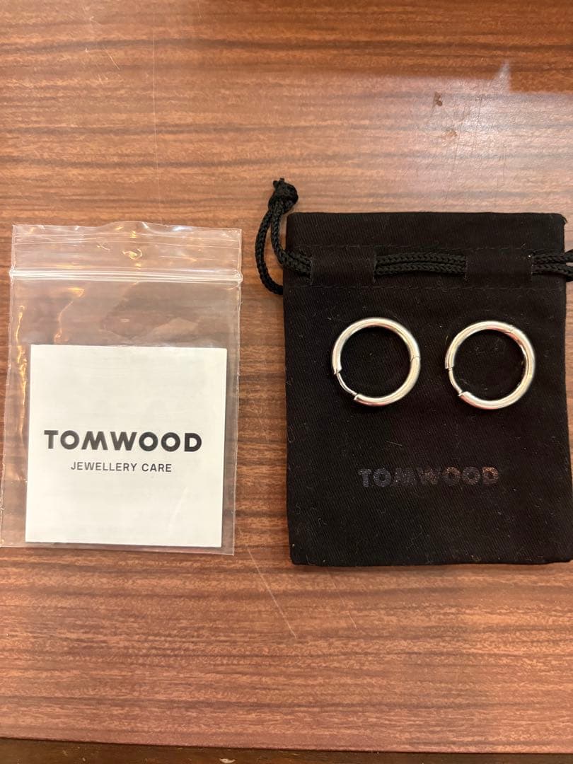 トムウッドClassic Hoop Medium TOM WOOD シルバー製