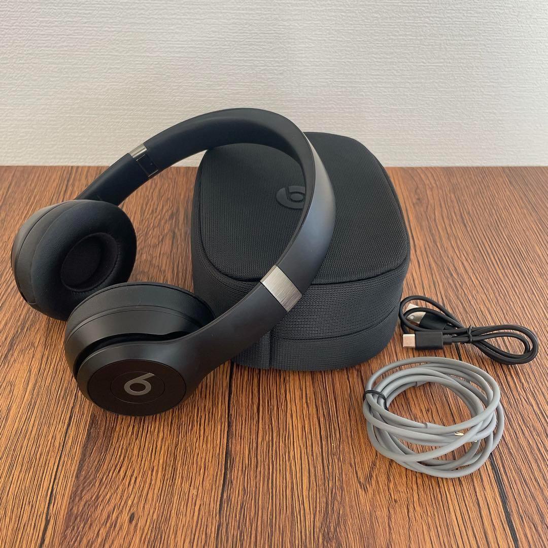 最新☆ Beats Solo4 マットブラック ワイヤレスヘッドホン