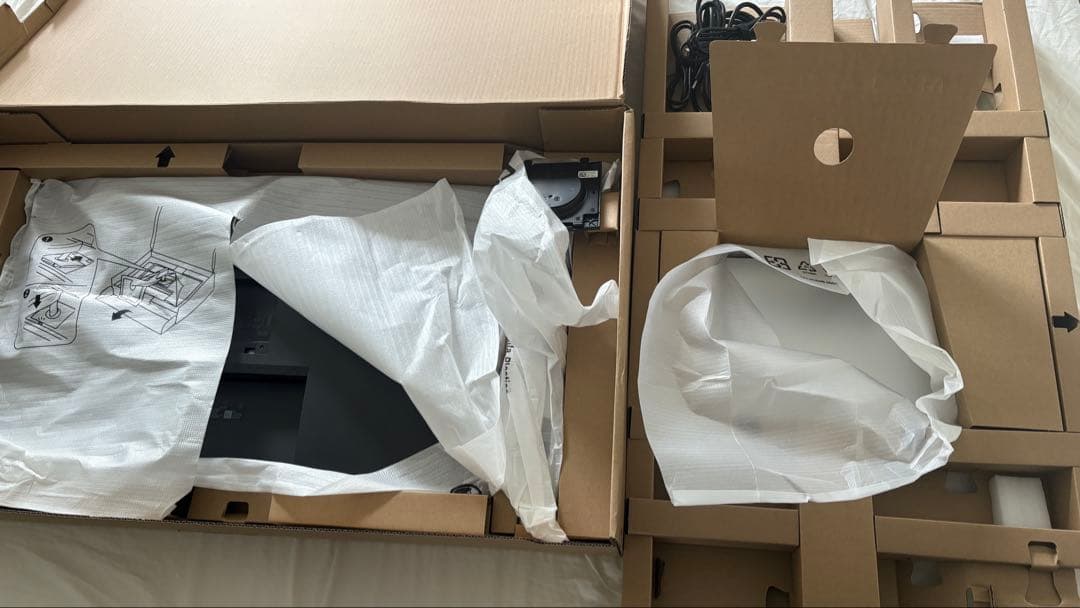 美品 外箱含め付属品全てあり デル DELL P3222QE 32インチ 4K