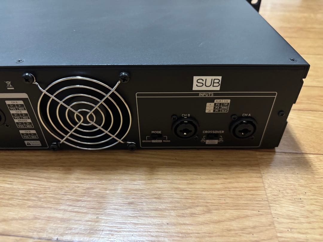 BEHRINGER NX-3000 パワーアンプ