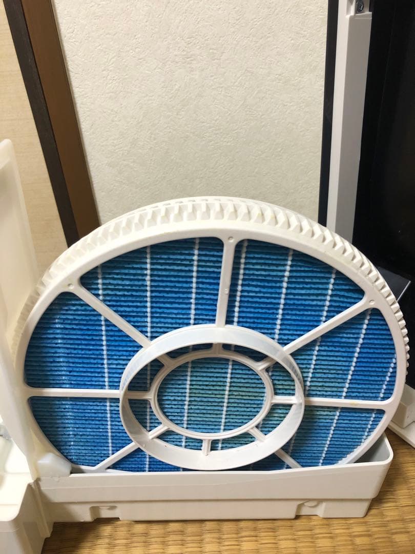 SHARP イオン加湿器 KI-SX70-W ホワイト