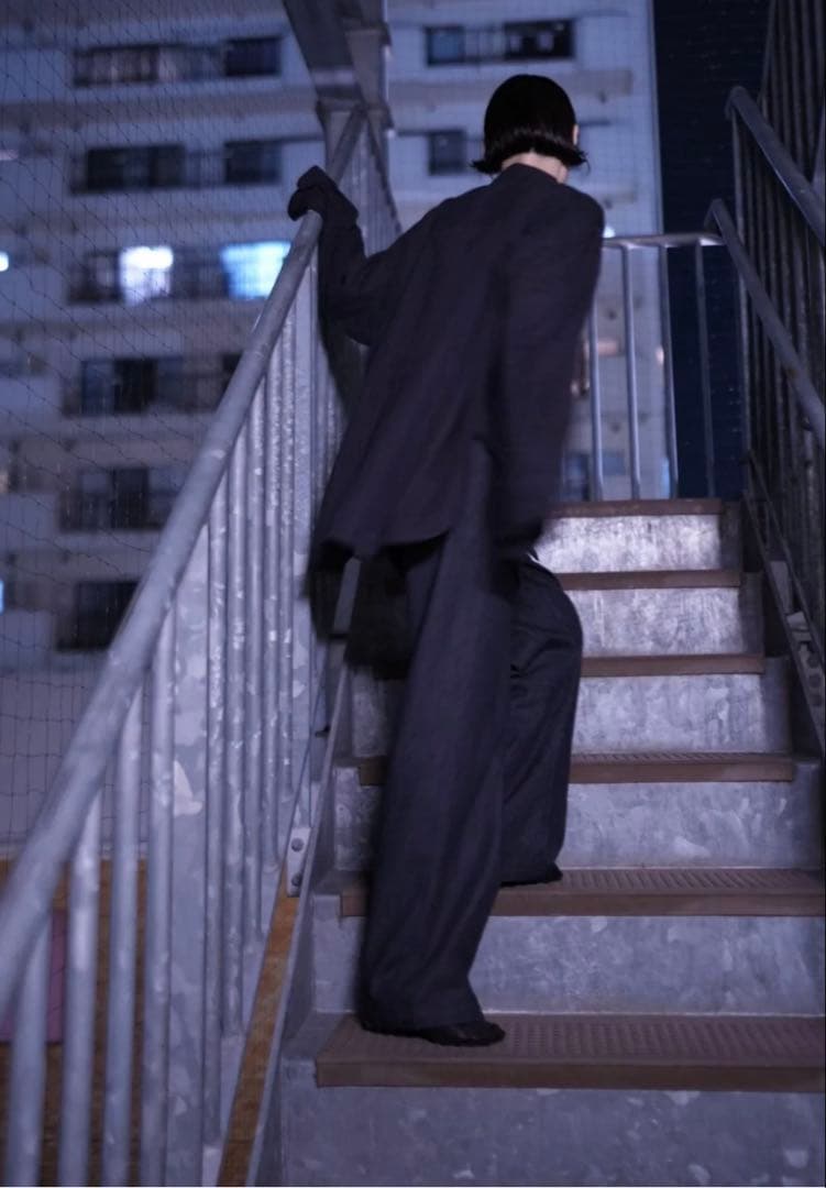 TOO BACKY ブラックパンツ