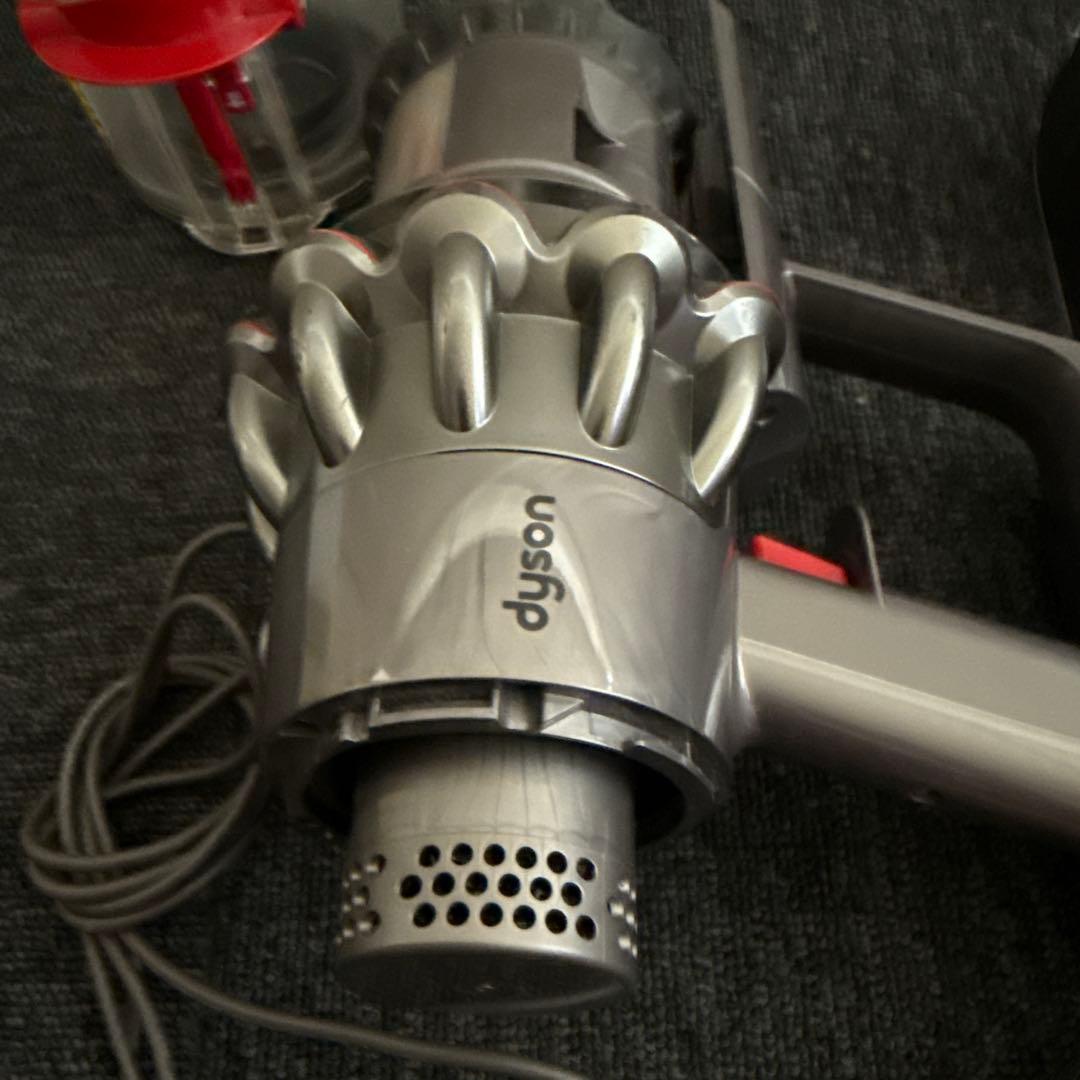 お値下げ　ダイソン　sv12 コードレスクリーナー　付属品多数　ジャンク品