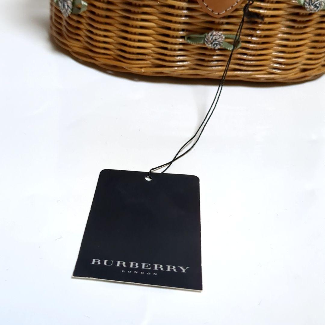 ✨新品未使用✨BURBERRY カゴバッグ バスケット 花 ターンロック