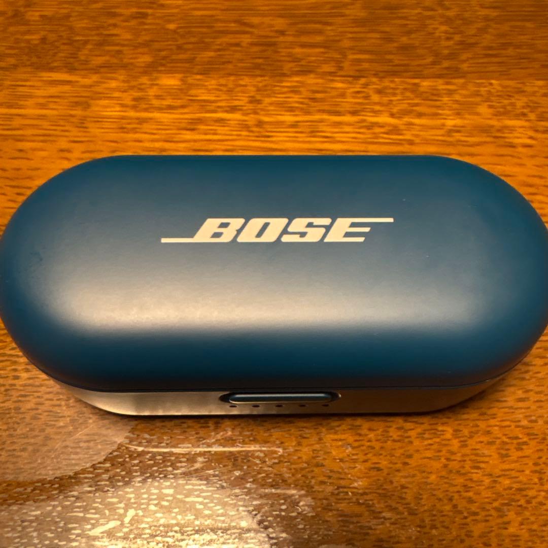 イヤホン Bose sports ear buds