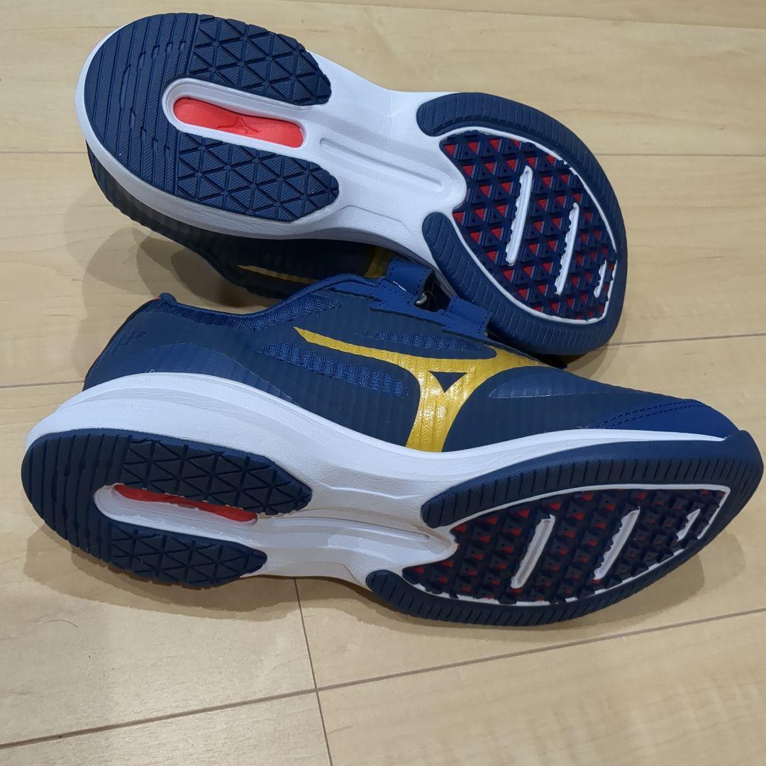 新品 ウエーブライトレボランエリート 25.5 野球トレーニングシューズ ミズノ