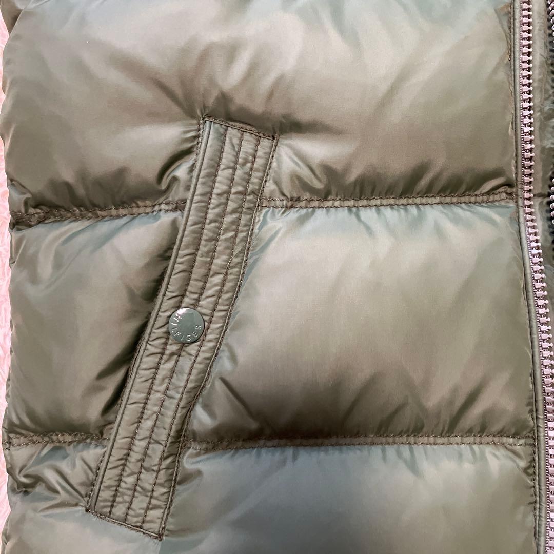 TOMY  ダウンベスト　Ｌ　新品未使用