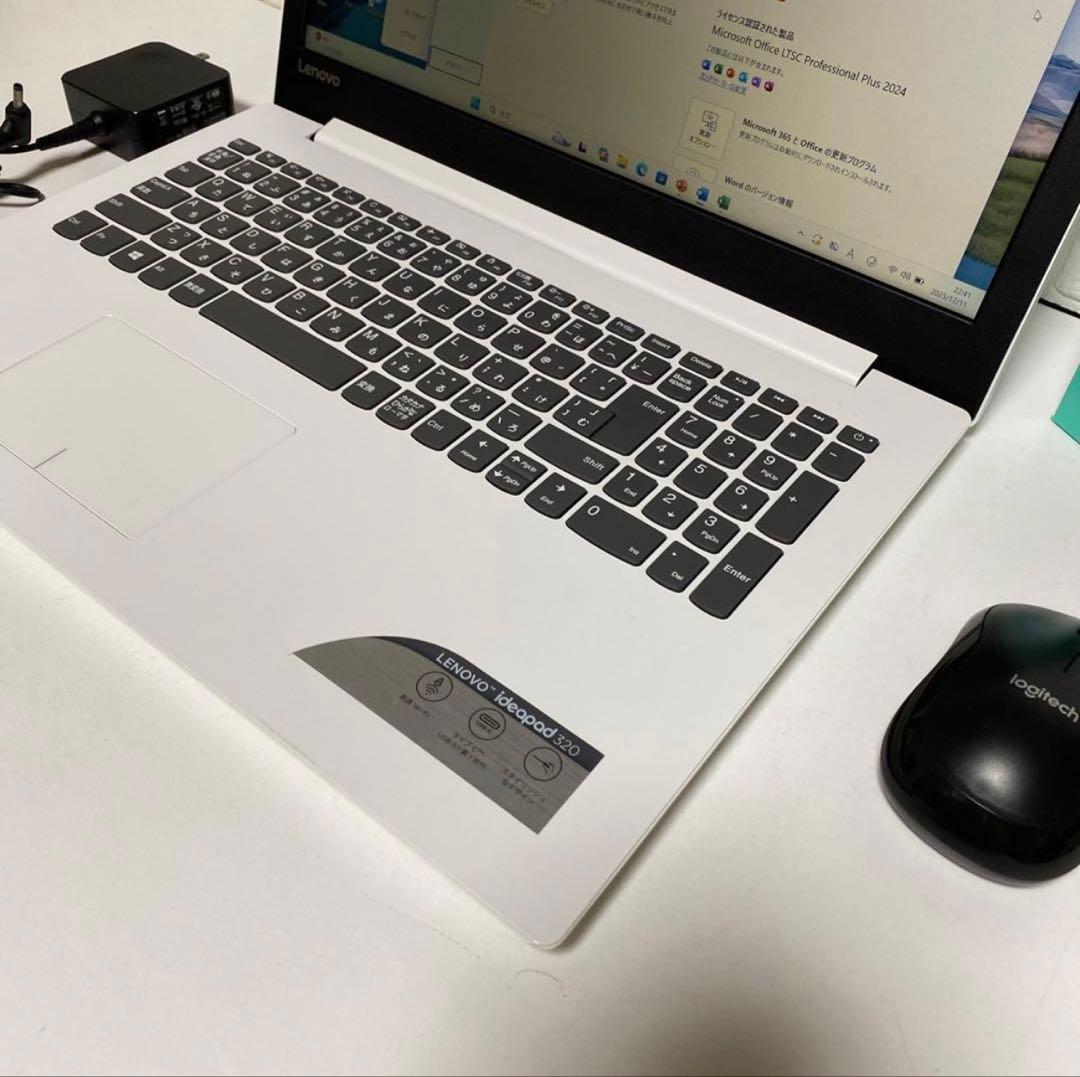 Windows11オフィス付SSDサクサク起動WebカメラLENOVOノートPC