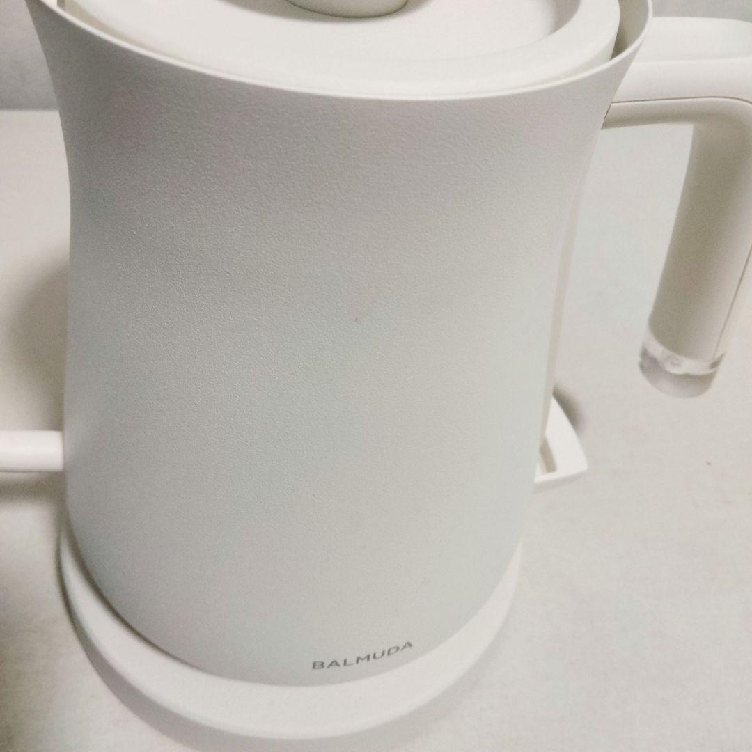 BALMUDA The pot バルミューダ　電気ケトル　ホワイト　407