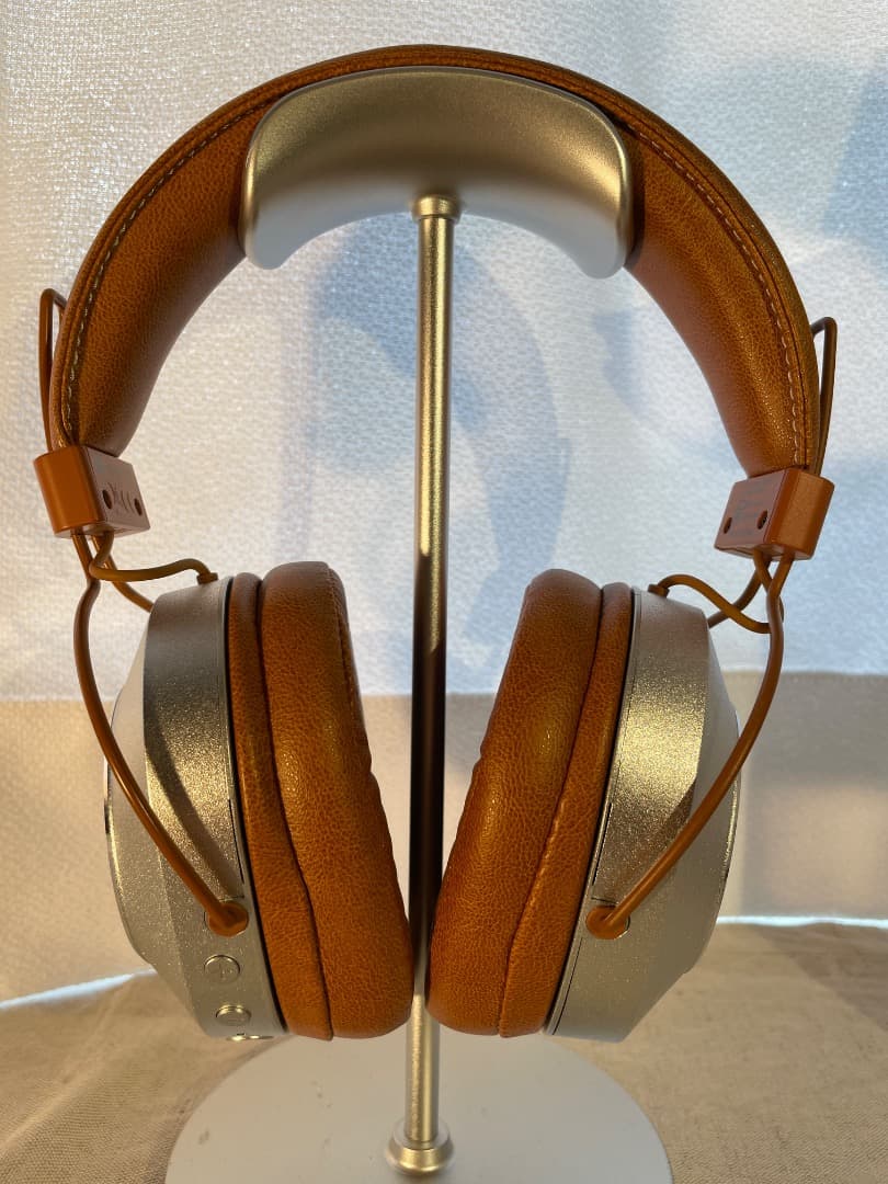 完動品バッテリーOK・Pioneer ワイヤレスヘッドフォン新品同様