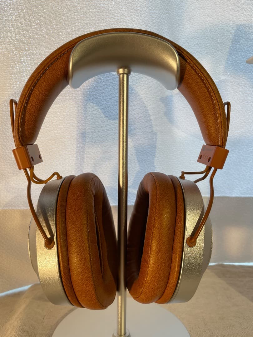 完動品バッテリーOK・Pioneer ワイヤレスヘッドフォン新品同様