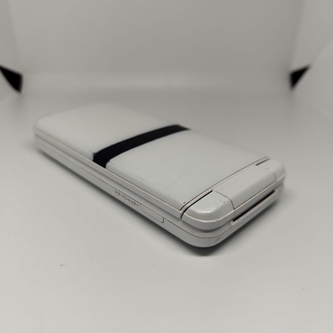 docomo DIGNOケータイ KY-42C 折りたたみ ガラホ ホワイト ①