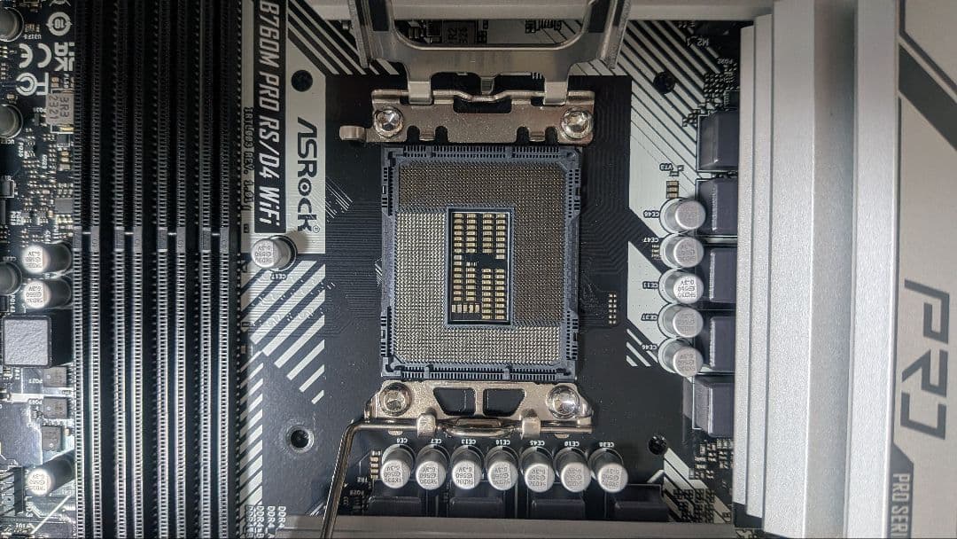 ASRock B760M PRO RS/D4 WiFi マザーボード