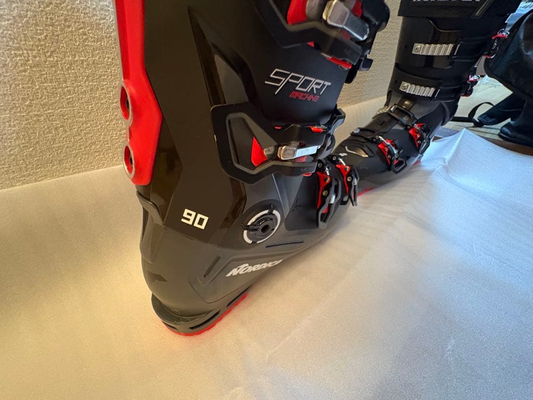 NORDICA SPORT Machine 90 スキー靴