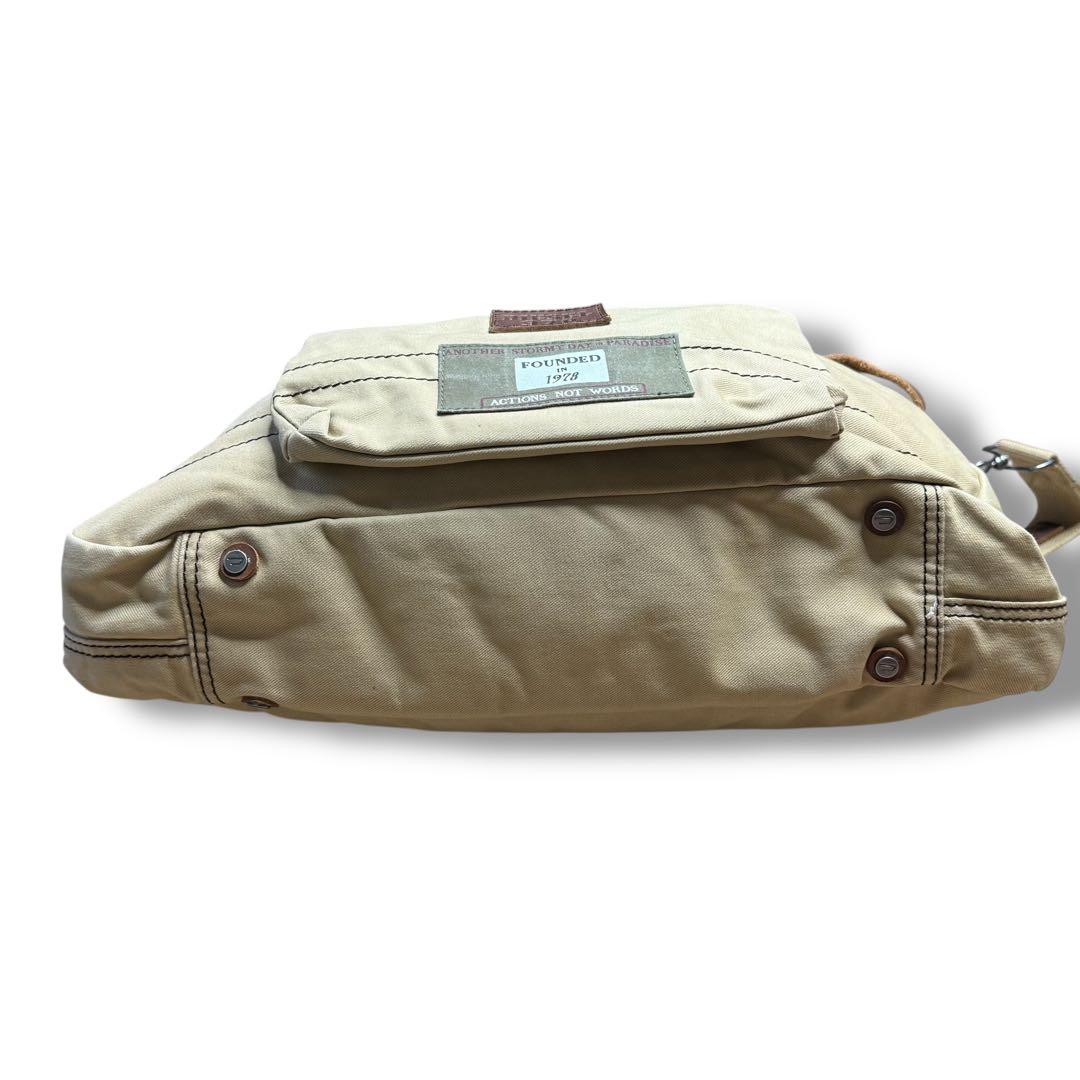 専用出品ですDIESEL★未使用ミリタリーボストンバッグ ディーゼル カーキ