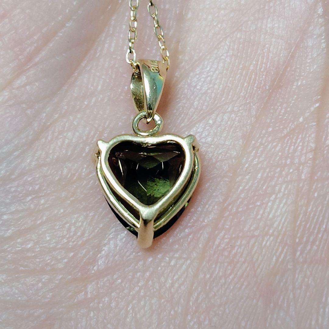 k18 モルダバイト ペンダントトップ 18金 ハート 隕石 チェーン無し