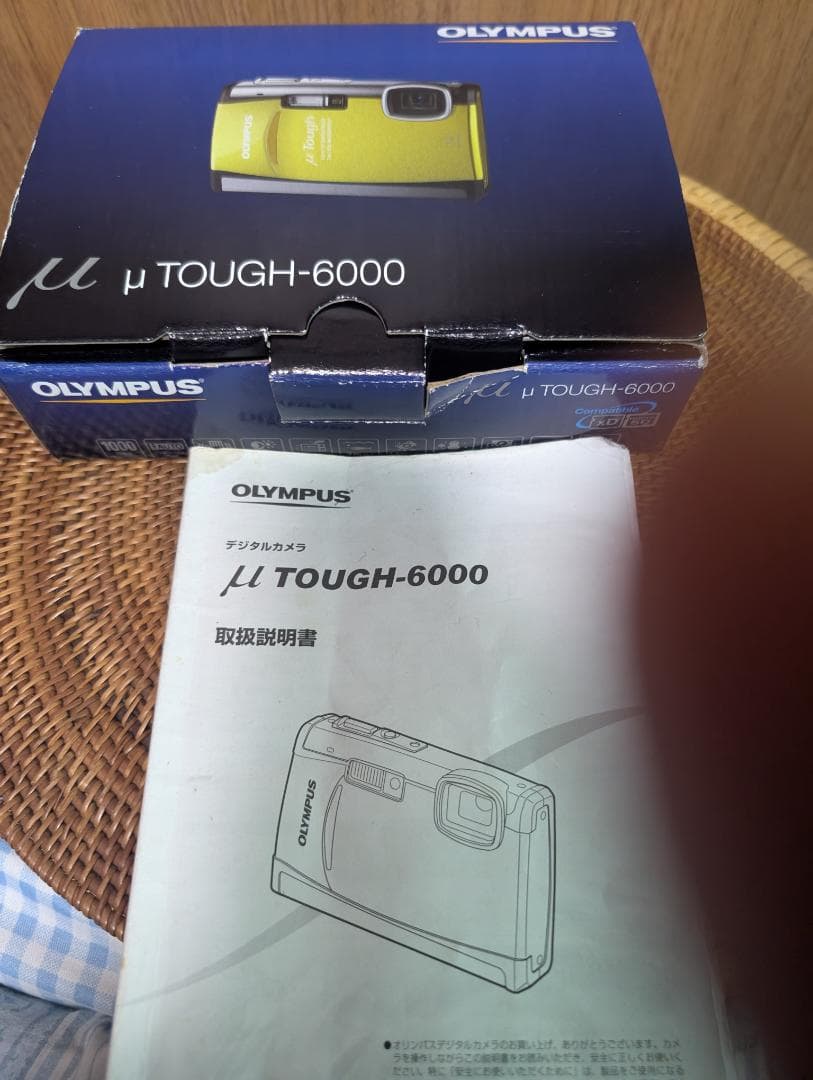 OLYMPUS μ TOUGH-6000 .防水デジタルカメラ.白.フルセット