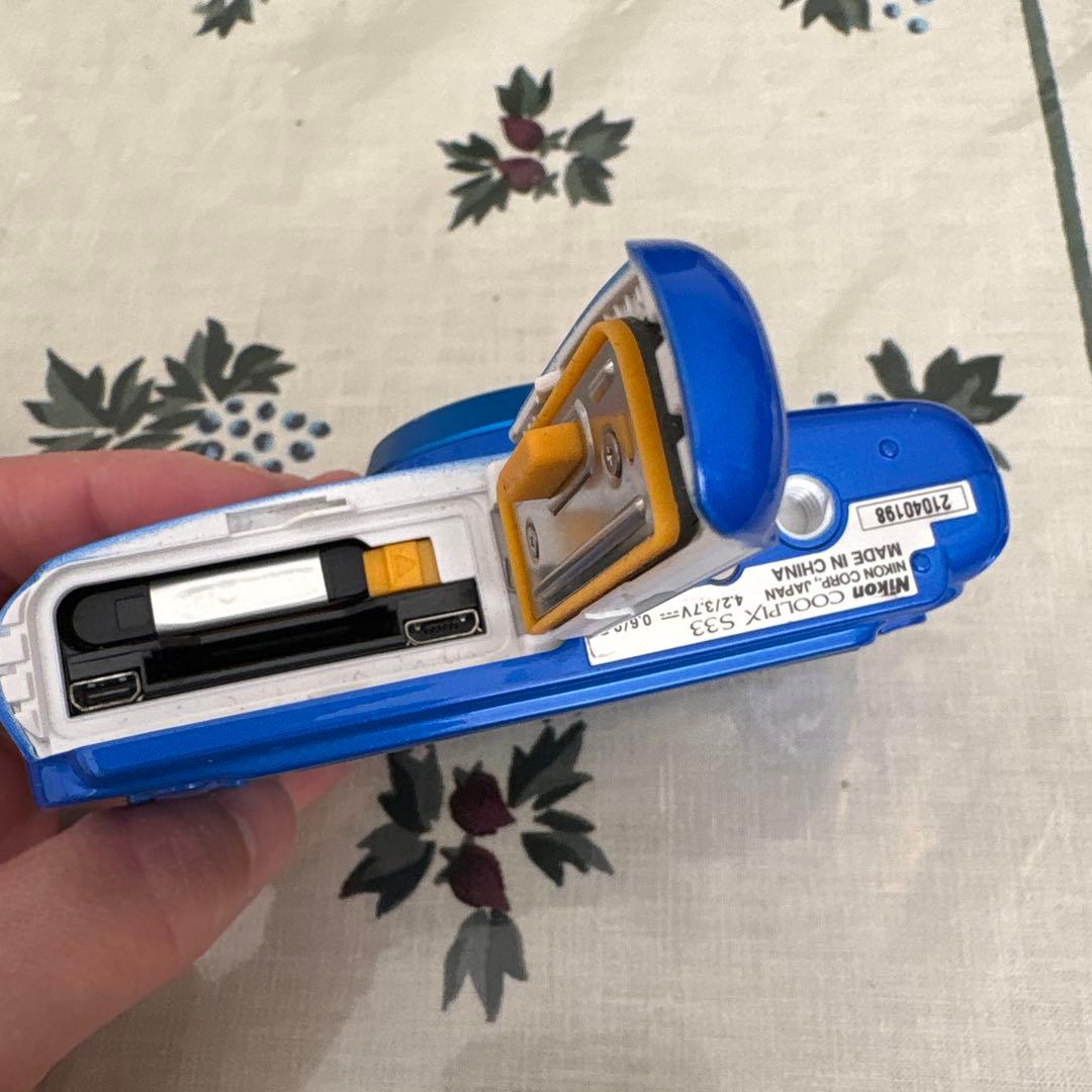 デジタルカメラ Nikon COOLPIX S33