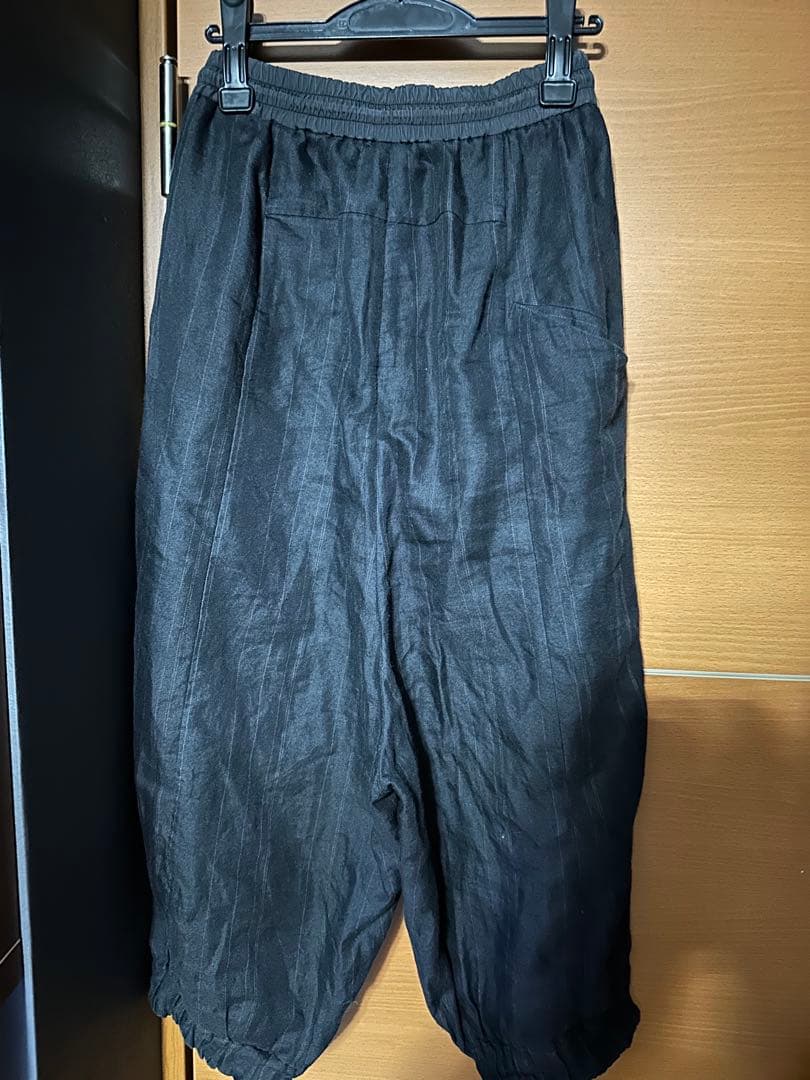 DEVOA デヴォア ラミー ストライプ クロップド サルエル パンツ