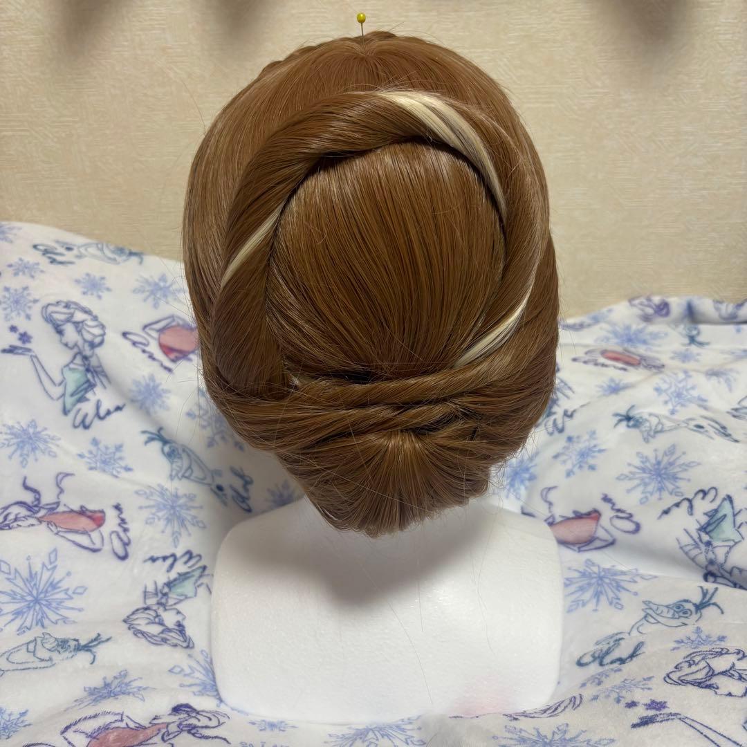 アナ　戴冠式　ウィッグ　ディズニー