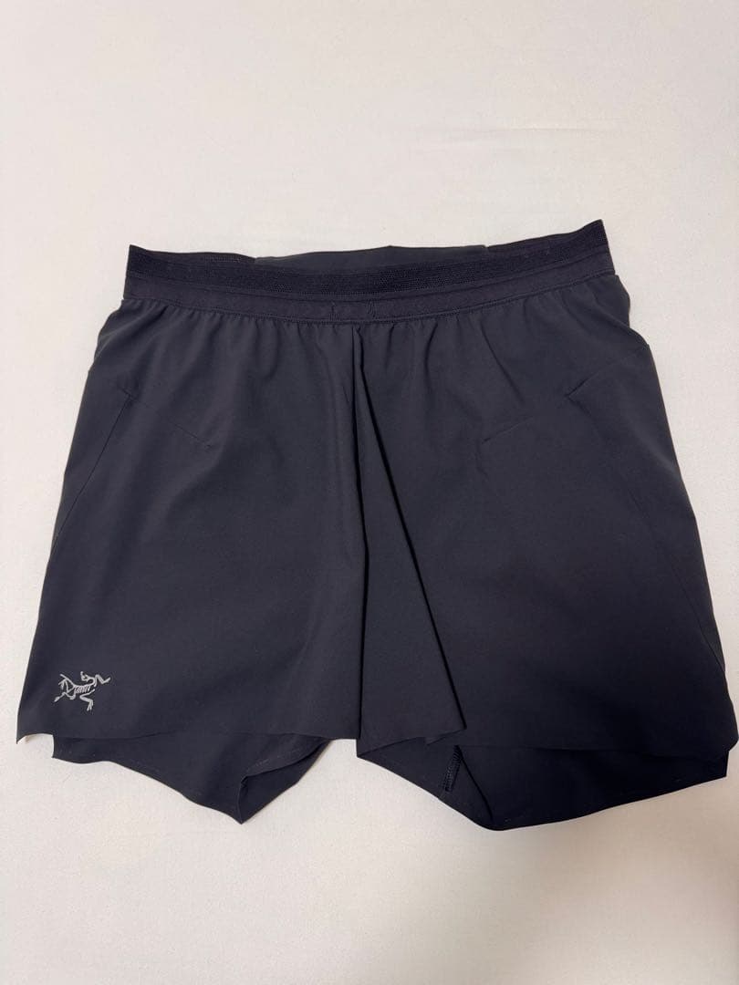 m*o様 アークテリクス　ノーバンショーツ5インチ