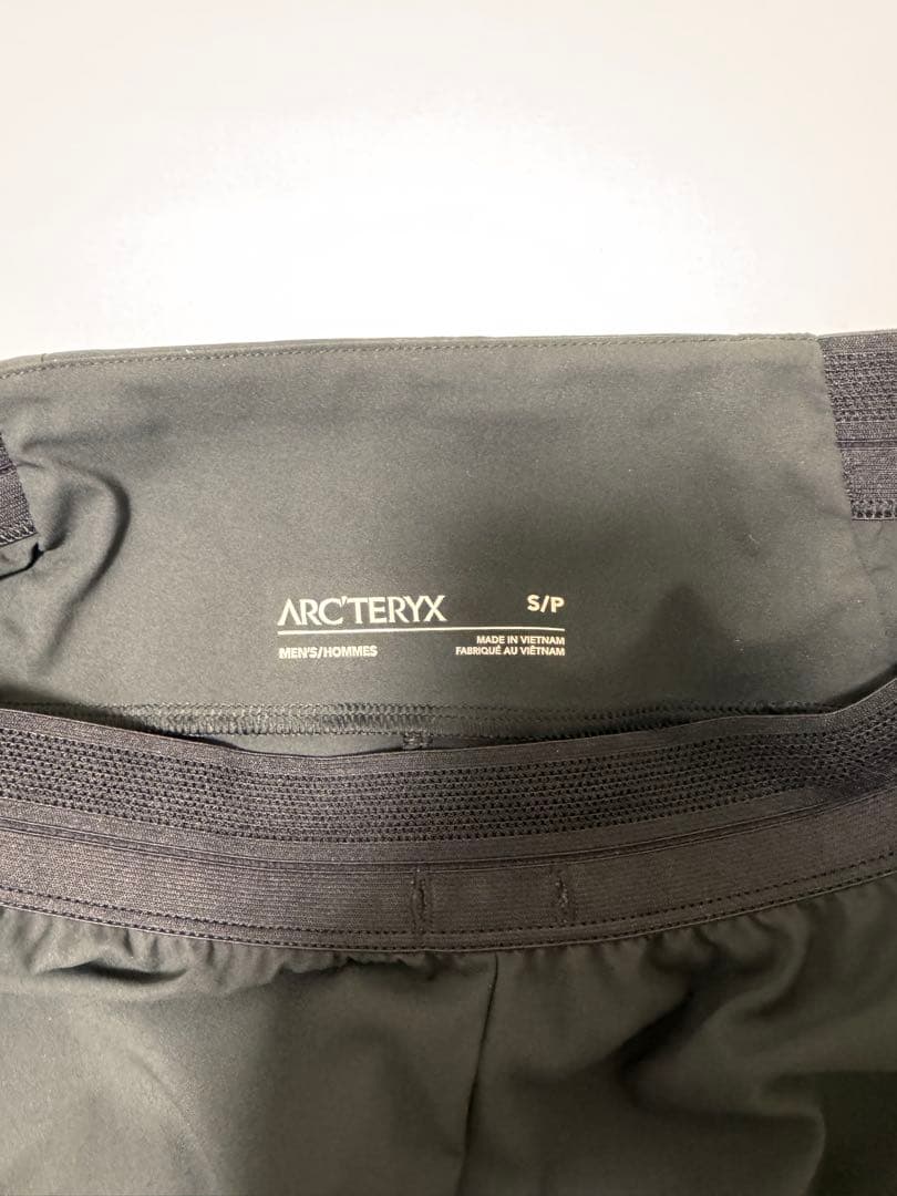 m*o様 アークテリクス　ノーバンショーツ5インチ