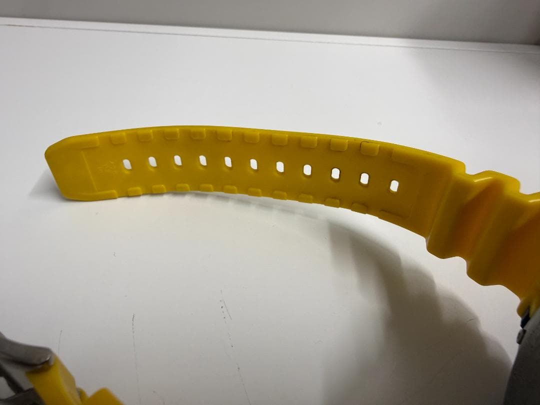 G-SHOCK DW-9701K イルクジ 　イエロー／ブラック