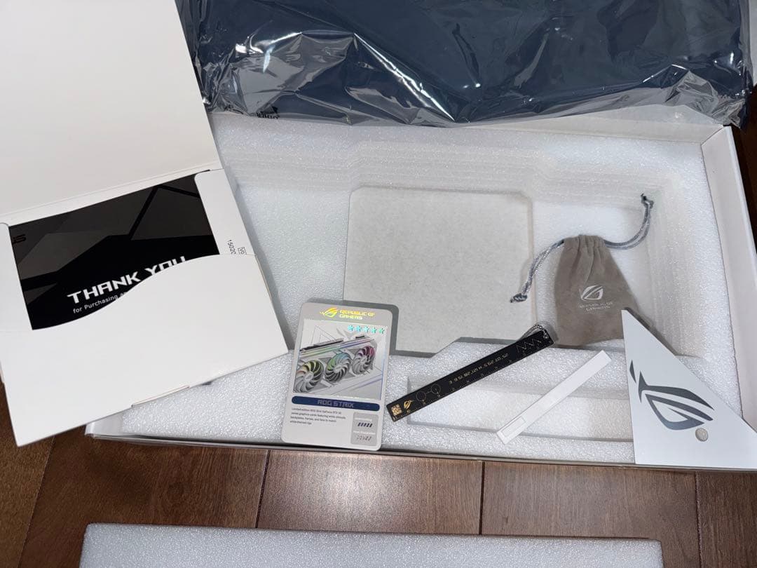 グラフィックボード・グラボ・ビデオカード ASUS ROG STRIX GeForce RTX 3090 24GB