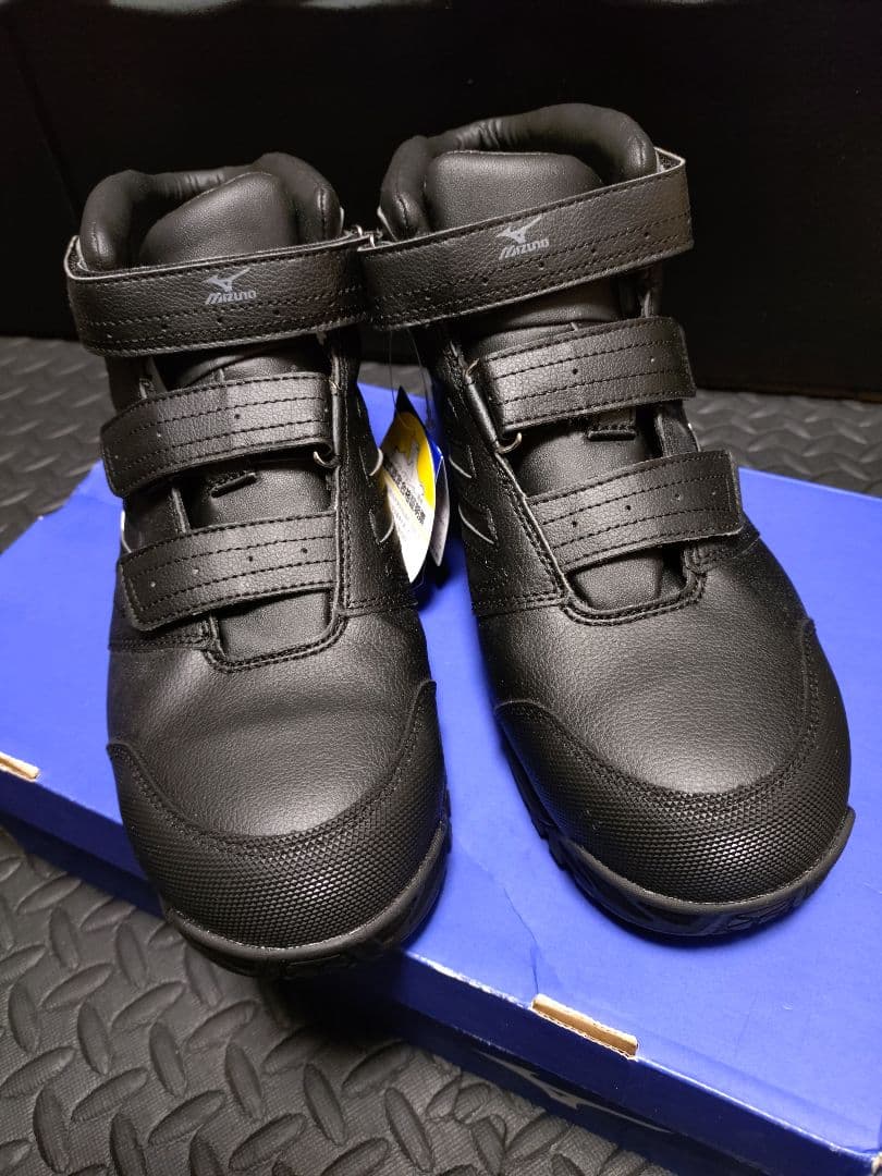 新品格安Mizuno ハイカット安全靴 ブラック27センチ