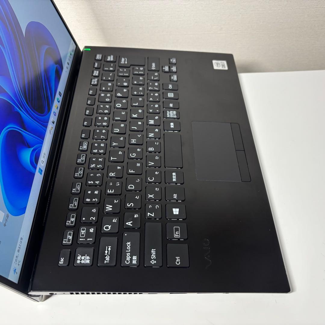 VAIO SX14 第10世代i7 1065 Iris SSD256GB 8G