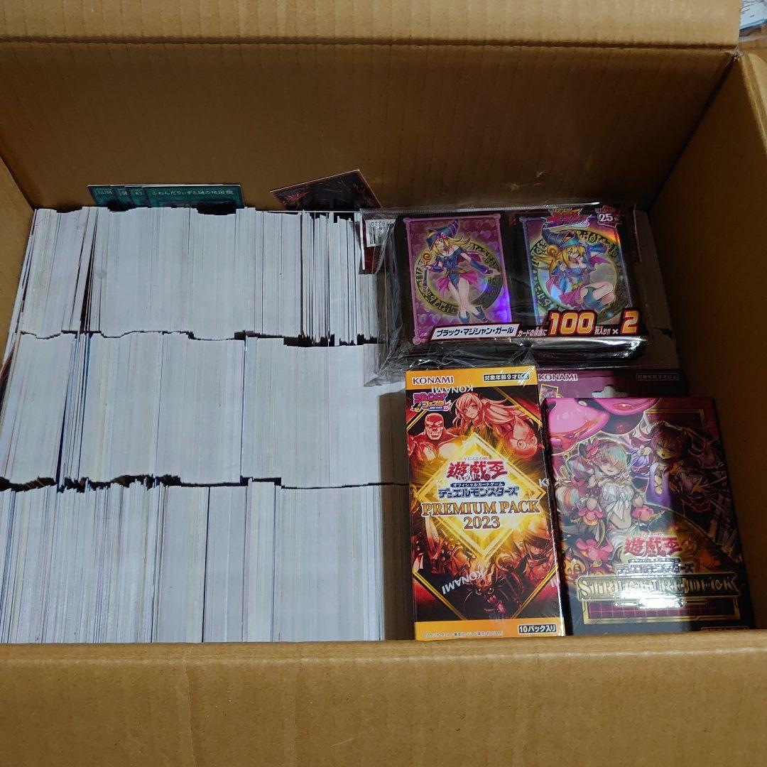 遊戯王大量日版ノーマル＆レア3000枚以上未開封BOX等あり