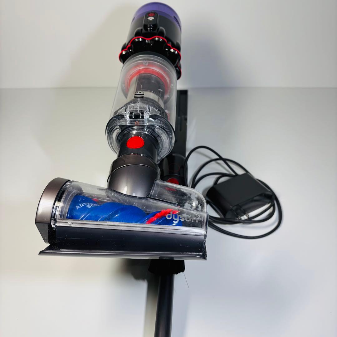 【美品】DYSON ハンディ掃除機　Micro Focus Clean HH17