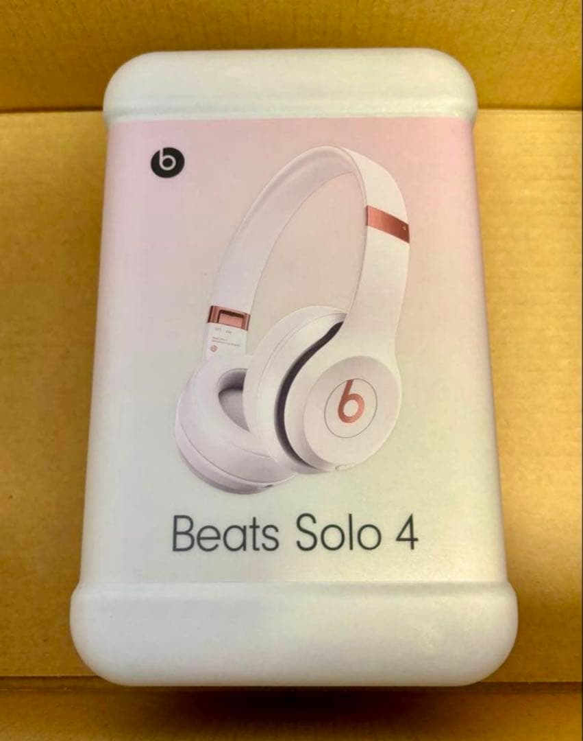 【新品未開封】Beats Solo 4 ヘッドフォン　クラウドピンク