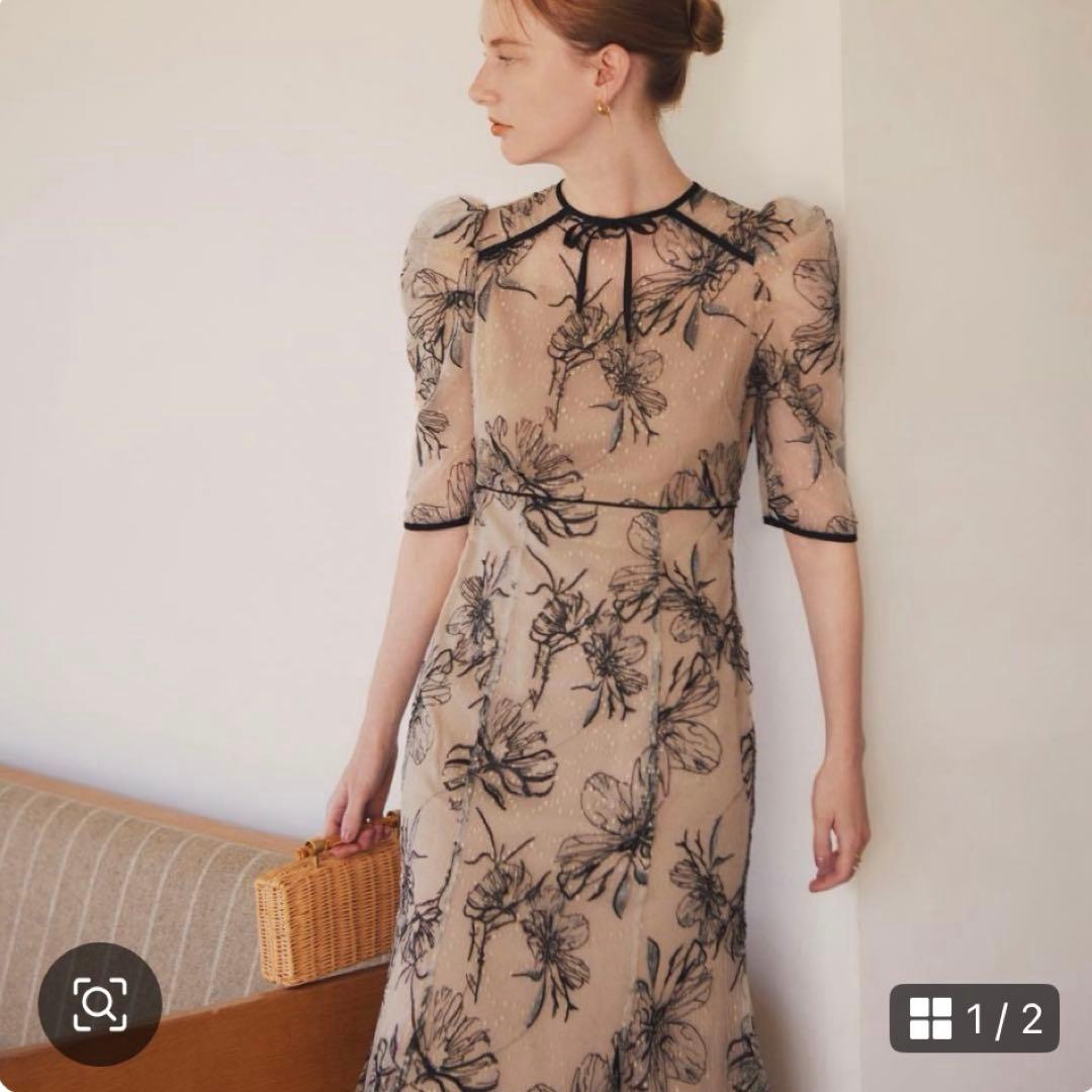 Leja 半袖花柄刺繍レースマーメイドフレアロングワンピース