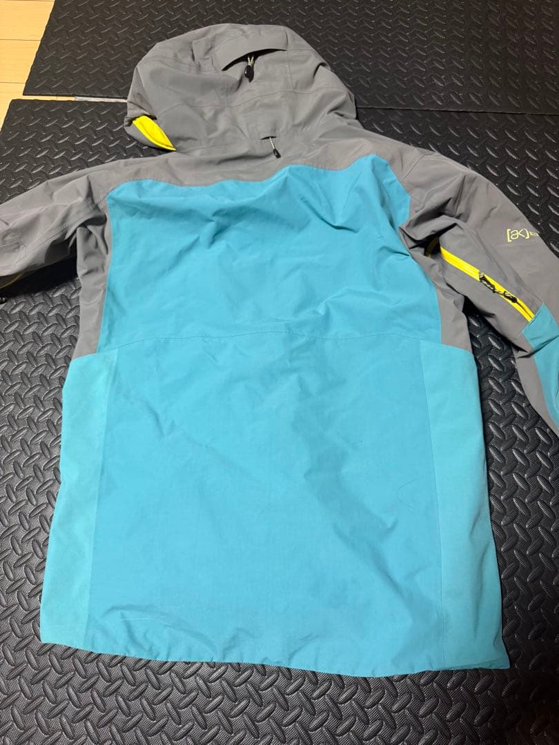 Burton ak GORE-TEX ウェア