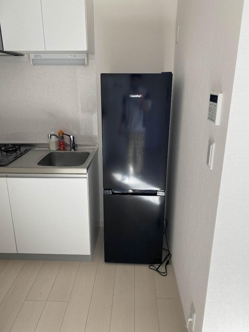 COMFEE' 冷蔵庫 174L 幅47cmRCB169BL1JP(E)ブラック