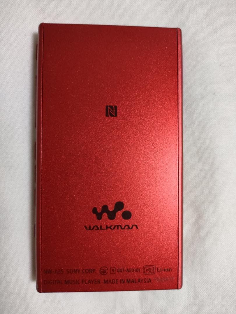 WALKMAN + SONYヘッドホン + microSDカード