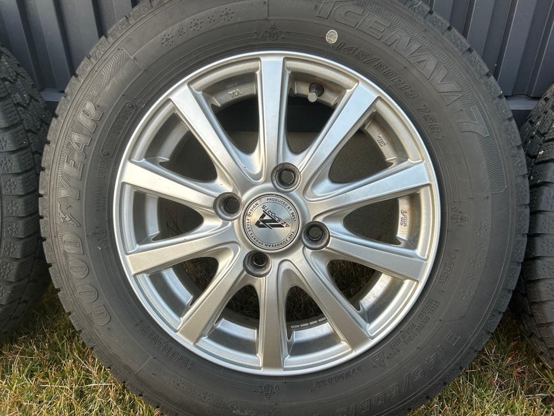 145/80R13 スタッドレス4本　ホイールセット タイヤ2022年製