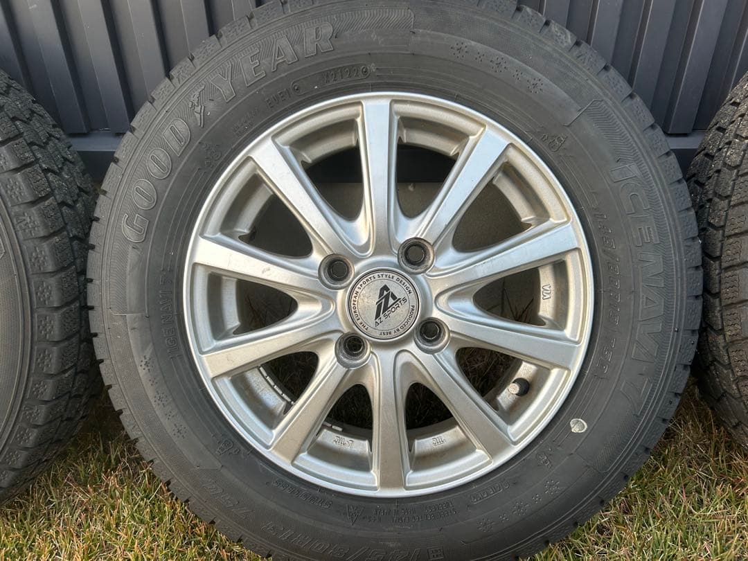 145/80R13 スタッドレス4本　ホイールセット タイヤ2022年製