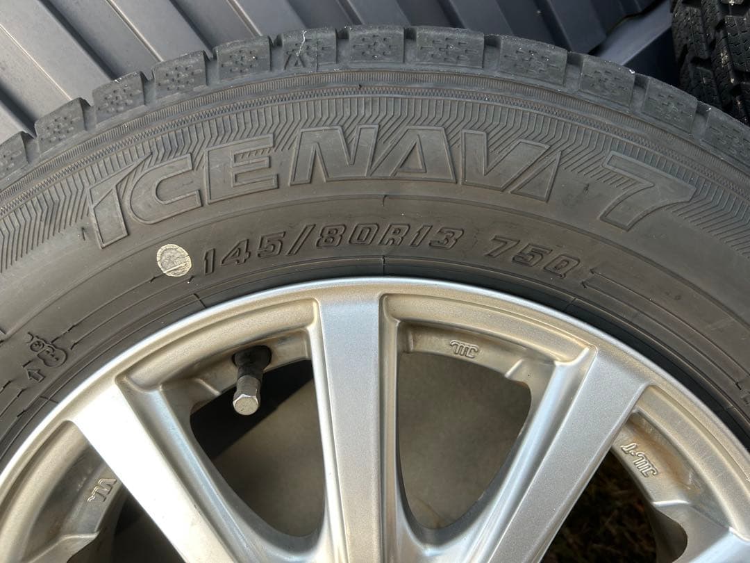 145/80R13 スタッドレス4本　ホイールセット タイヤ2022年製