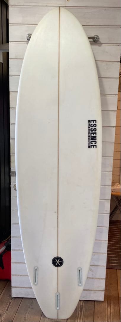 ESSENCE SURFBOARDS 手渡しオンリー