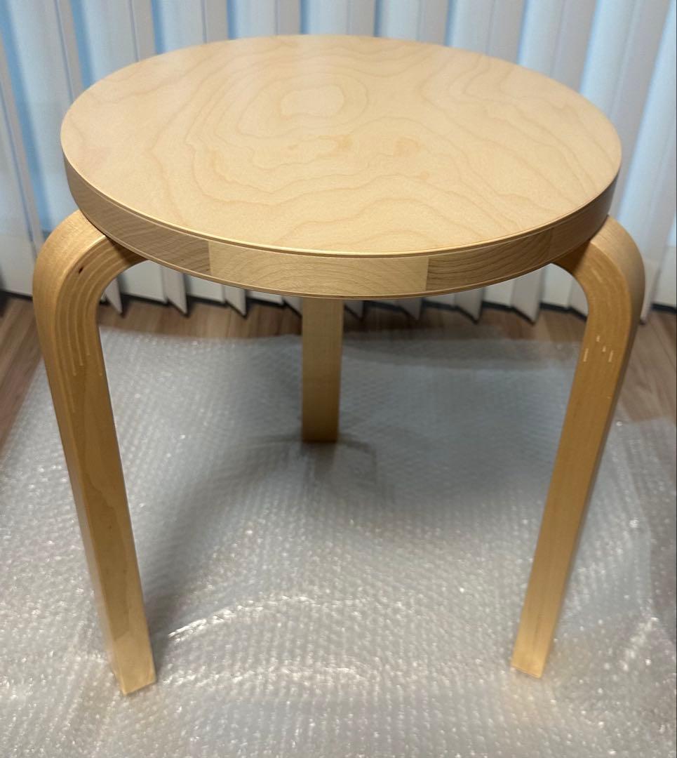 artekアルテックスツール60Stool 3本脚ナチュラルラッカー2024年製
